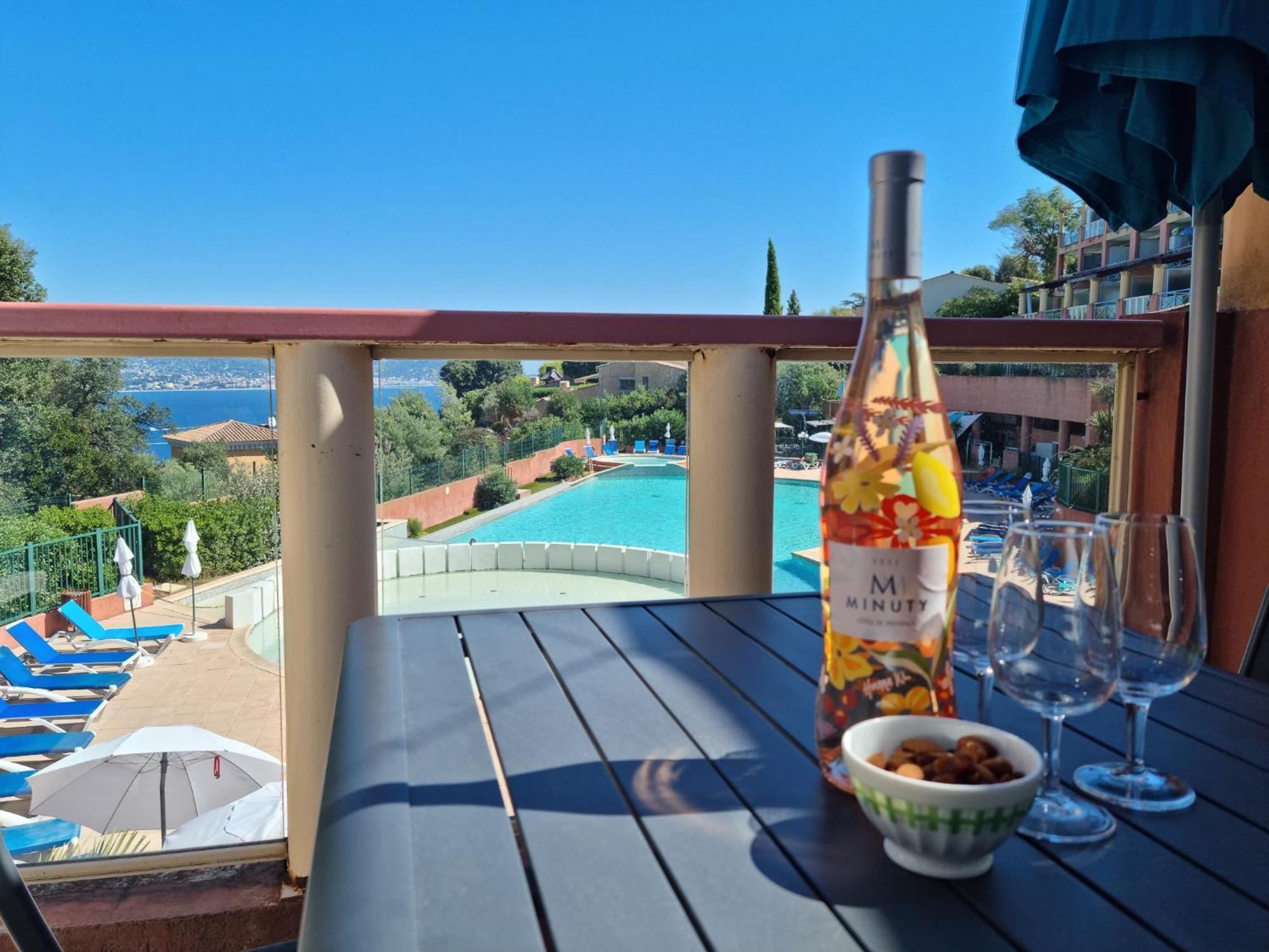 Magnifique Vue Mer Et Piscine - Les Cles De L Esterel Théoule-sur-Mer Εξωτερικό φωτογραφία